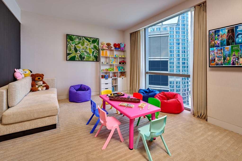 Pavilion Hotel Kuala Lumpur Managed By Banyan Tree Exteriér fotografie Childcare centre